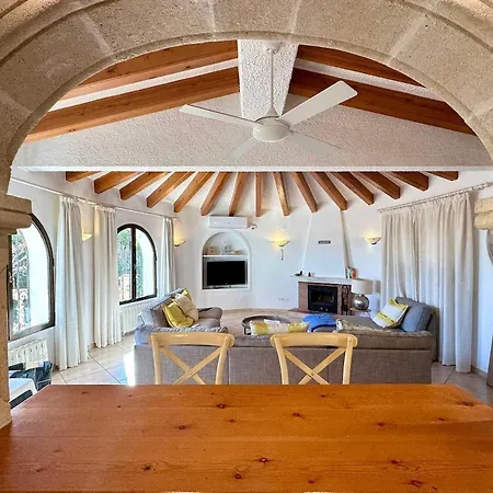 3 Bedroom With Private Pool In Javea *