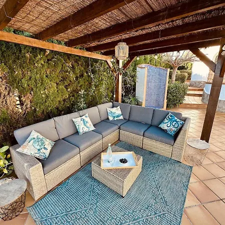 Villa 3 Bedroom With Private Pool In Javea *
